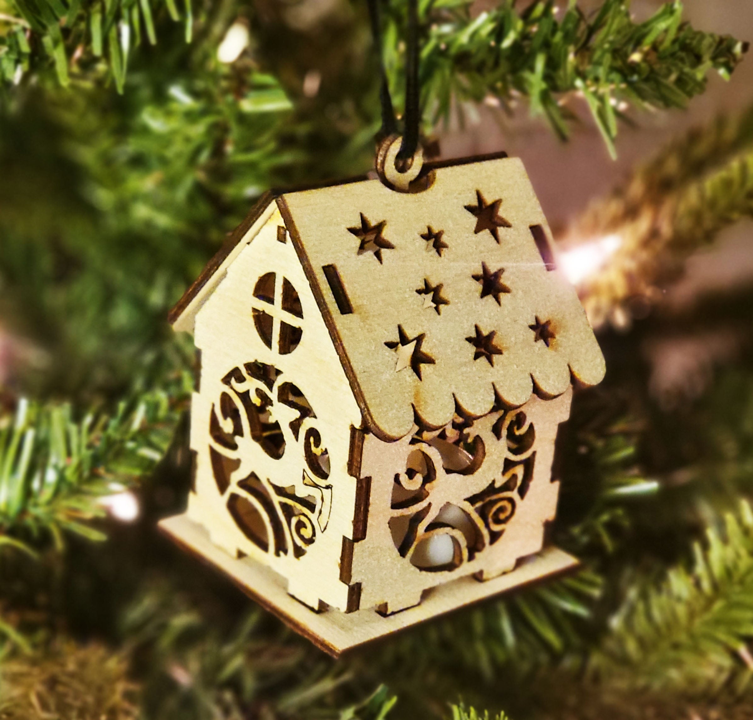 DIY Ornament - Reindeer House